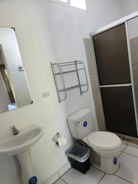 Aparta Hotel Palmerola Комаягуа Екстериор снимка